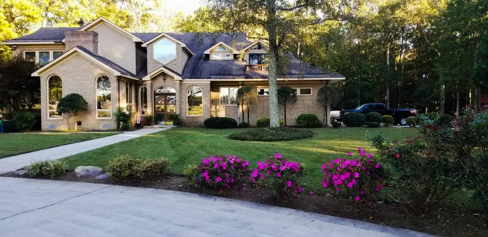 Local lawn care service for beautiful yards in Chesterfield, VA by Grand Gardens