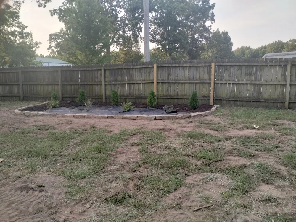 Custom yard maintenance experts serving Fairland, OK - Grand Lake Handyman