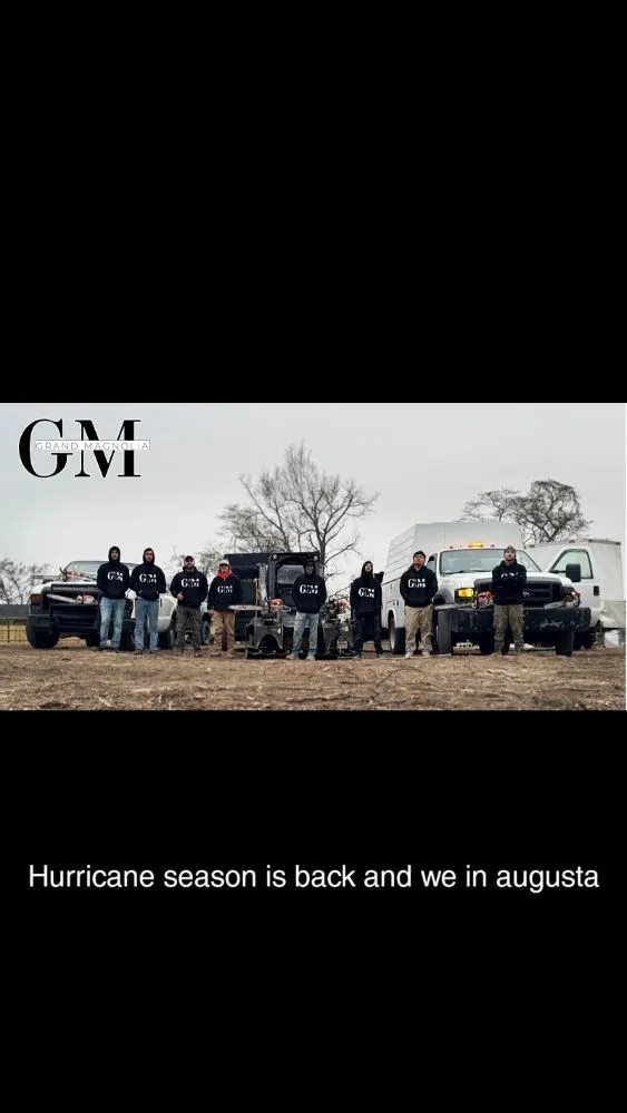 Trusted yard cleanup service for residential properties in Augusta, GA by Grand Magnolia