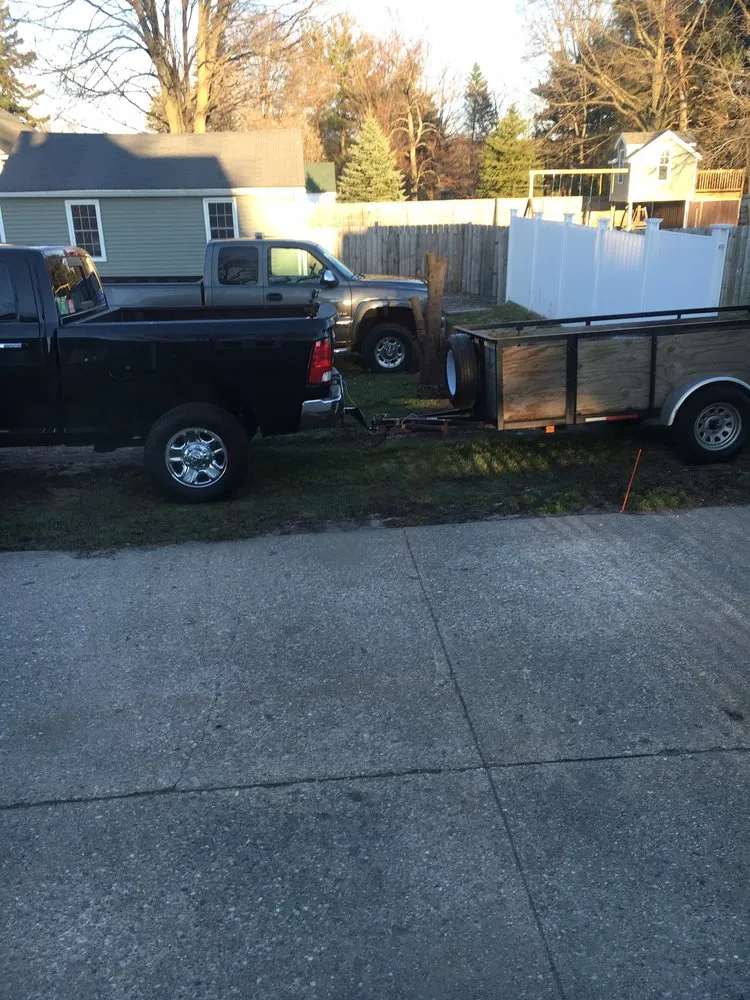 Top-rated lawn mowing service in Wyoming, MI - Grand Rapids Reliable Lawn Care