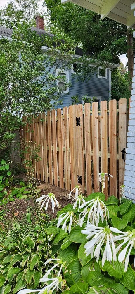 Custom landscaping services in Grand Rapids, MI by Grand River