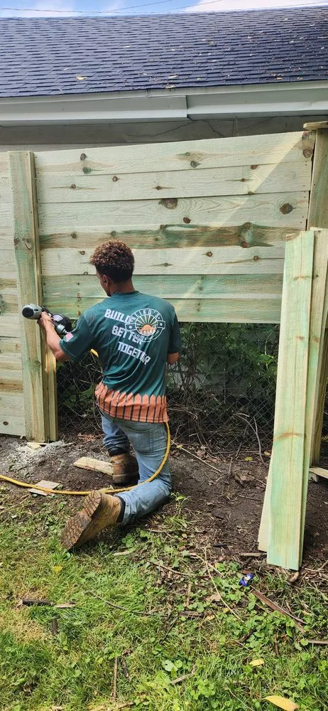 Top-rated yard cleanup service in Grand Rapids, MI by Grand River