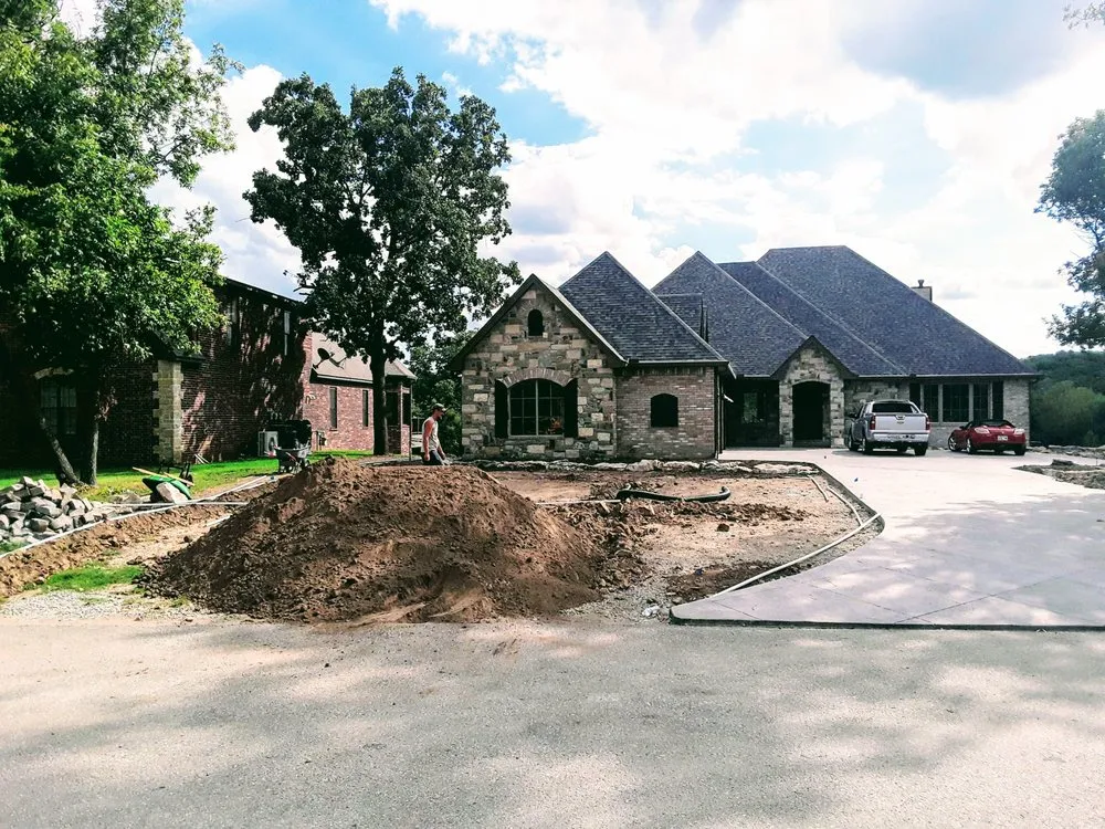 Top-rated yard maintenance in Afton, OK by Grand Services Outdoor Maintenance