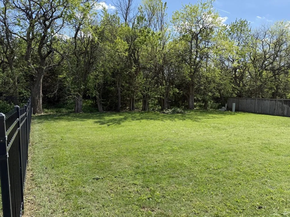 Affordable yard maintenance for year-round maintenance across Wichita, KS - Grand Slam Mowing and Power Washing