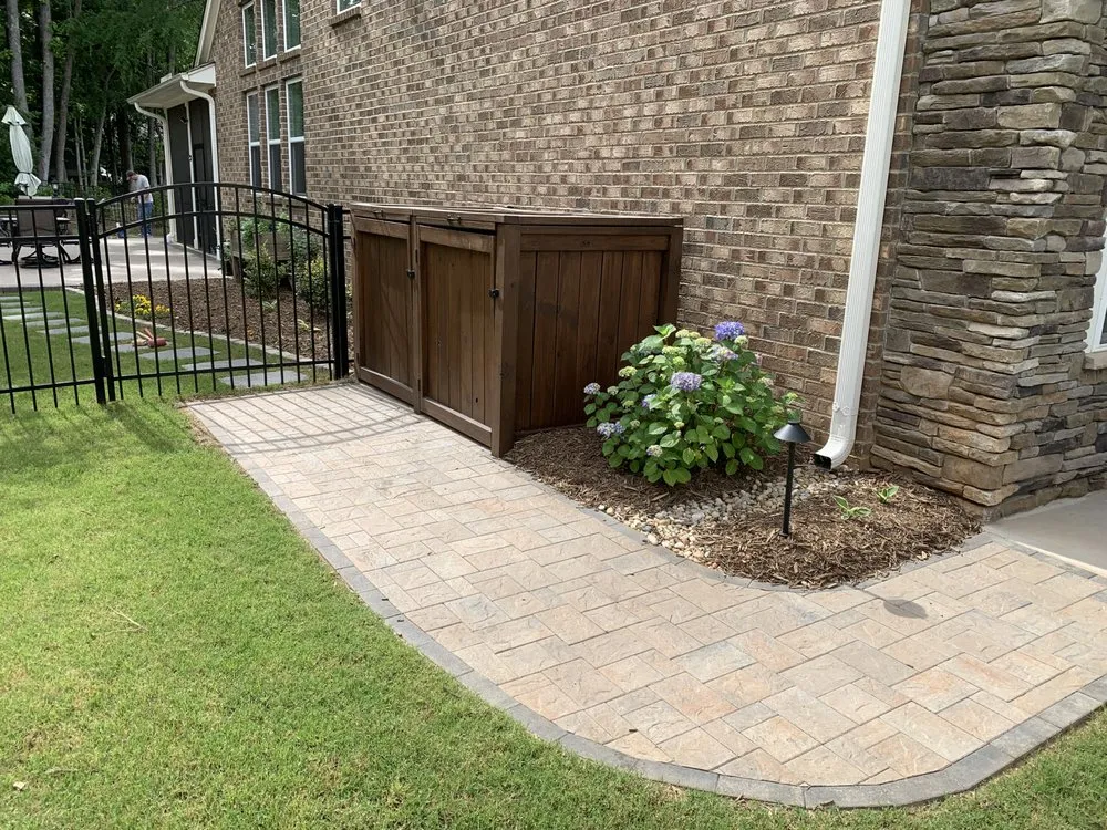 Reliable outdoor landscaping in Charlotte, NC - Grandeur Hardscapes and Services