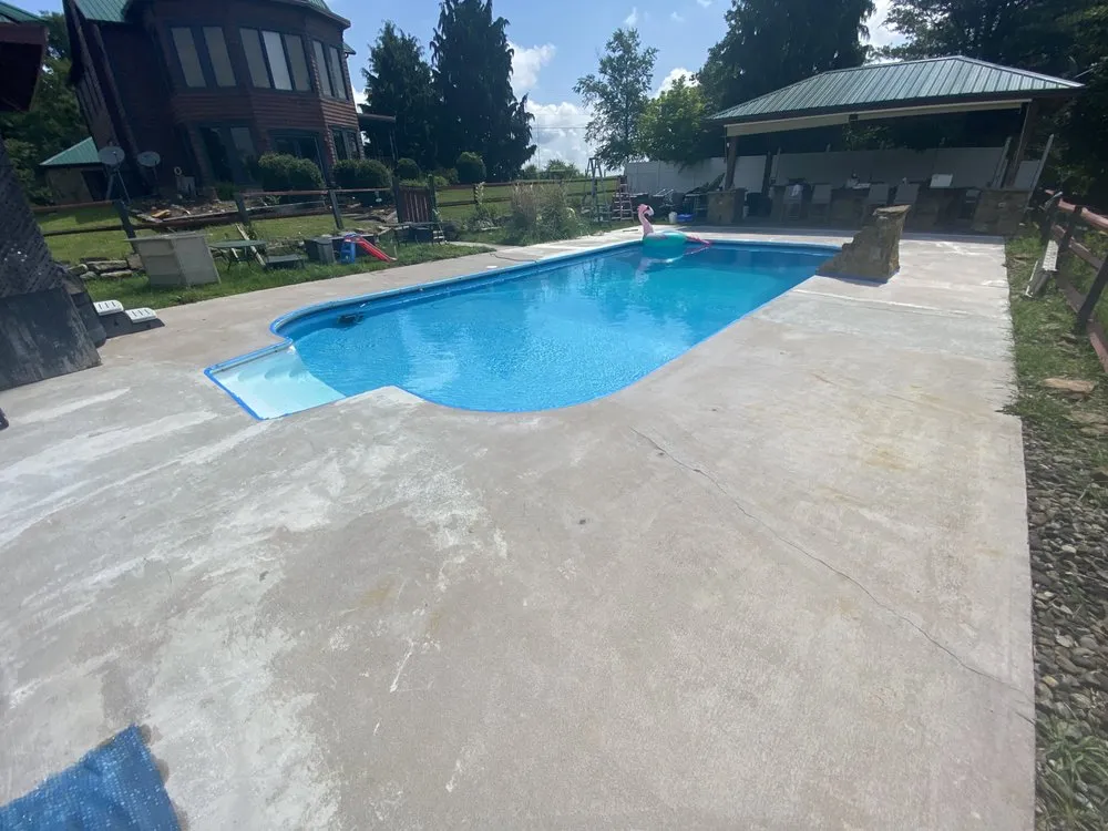 Expert lawn mowing service in Washington, PA by Grandmaster Lawn & Landscape