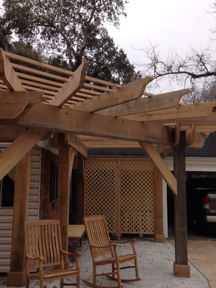 Professional outdoor landscaping for homes across Lafayette, LA - Grandscapes