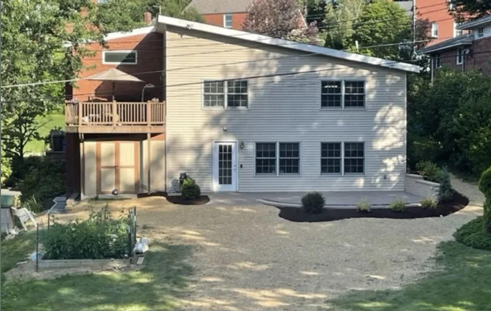 Reliable garden landscaping in Pittsburgh, PA by Grandscapes Landscape Construction