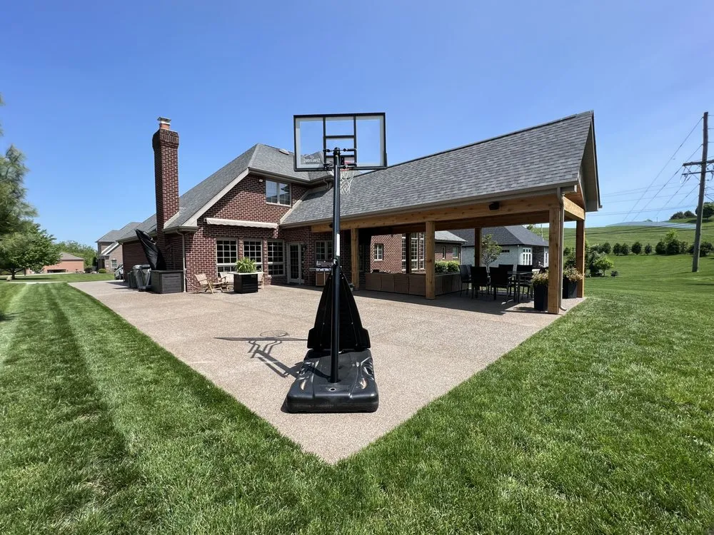 Top-rated lawn care service for homes across Pittsburgh, PA - Grandscapes Landscape Construction