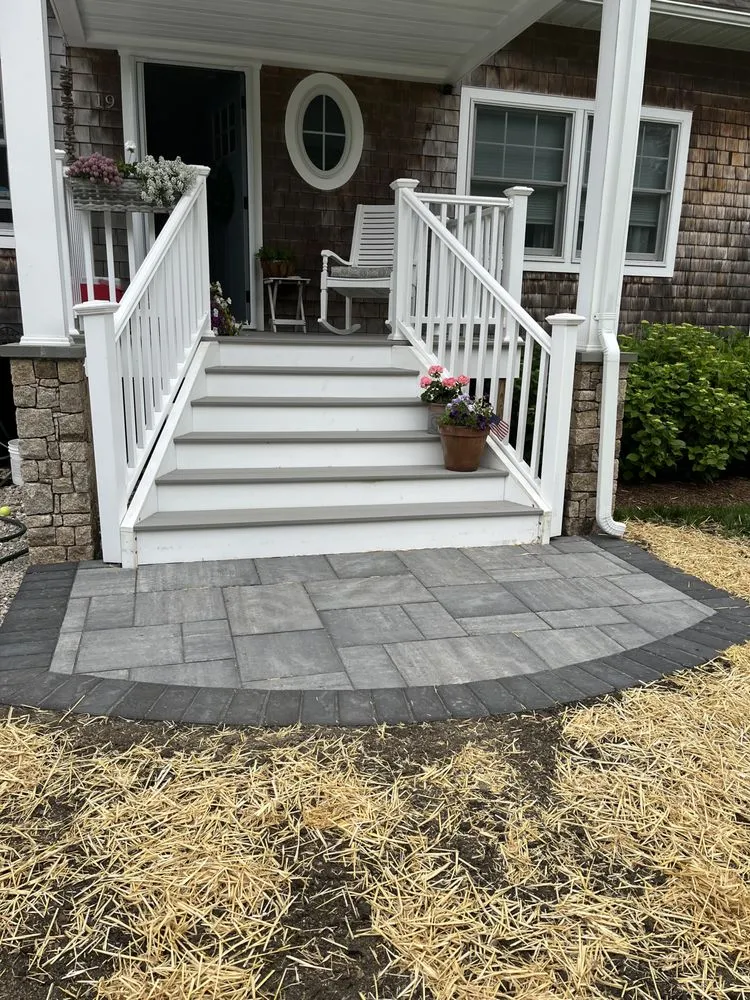 Top-rated landscape installation experts serving Wakefield, RI - GrandScapes
