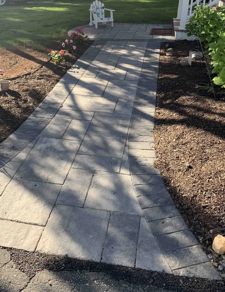 Affordable yard cleanup service in Wakefield, RI - GrandScapes