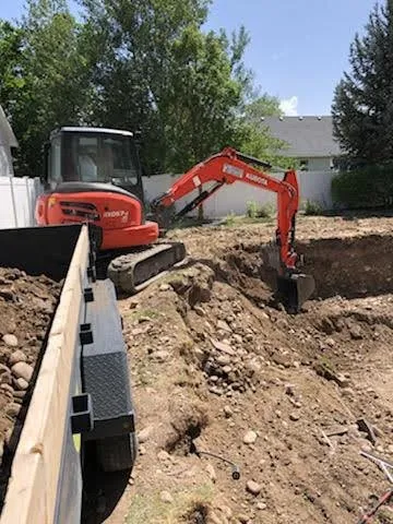 Custom lawn mowing service in West Valley City, UT - Grange Hauling