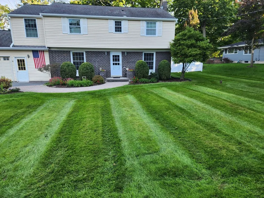 Trusted lawn mowing service in Williamstown, NY - Granger landscape lawn and snow