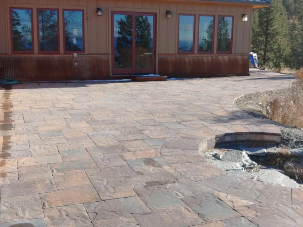 Expert landscape design in Okanogan, WA by Granite Mountain GS