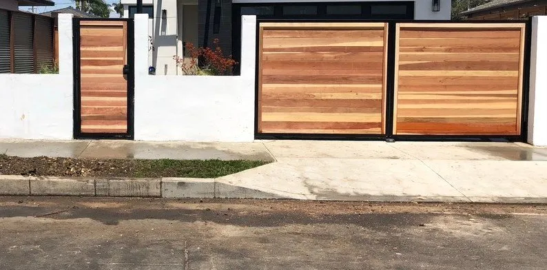 Custom garden landscaping in Inglewood, CA by Grannde Landscaping