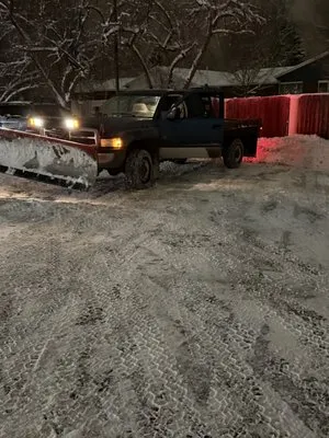 Grant Mountain Work Logo