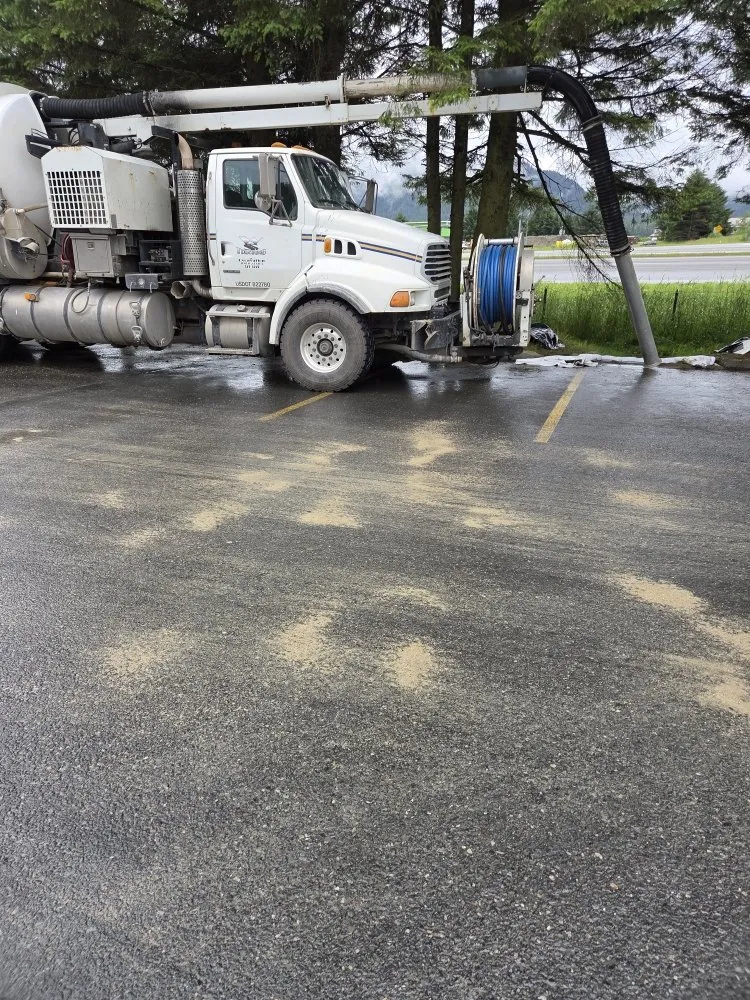 Reliable yard cleanup service experts serving Juneau, AK - Grants Mechanical