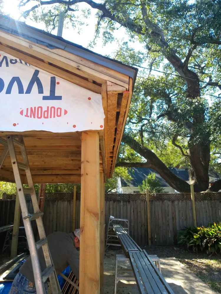 Affordable yard cleanup service in Saint Martinville, LA by Grass & Handy Maintenance