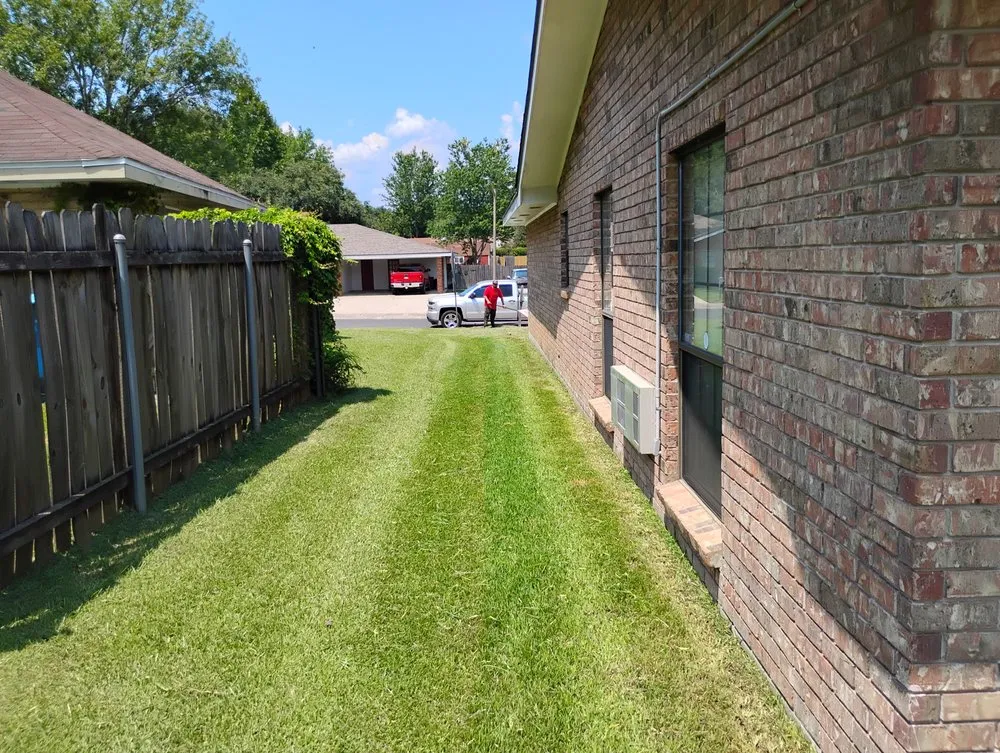 Local landscape installation for homes across Saint Martinville, LA - Grass & Handy Maintenance