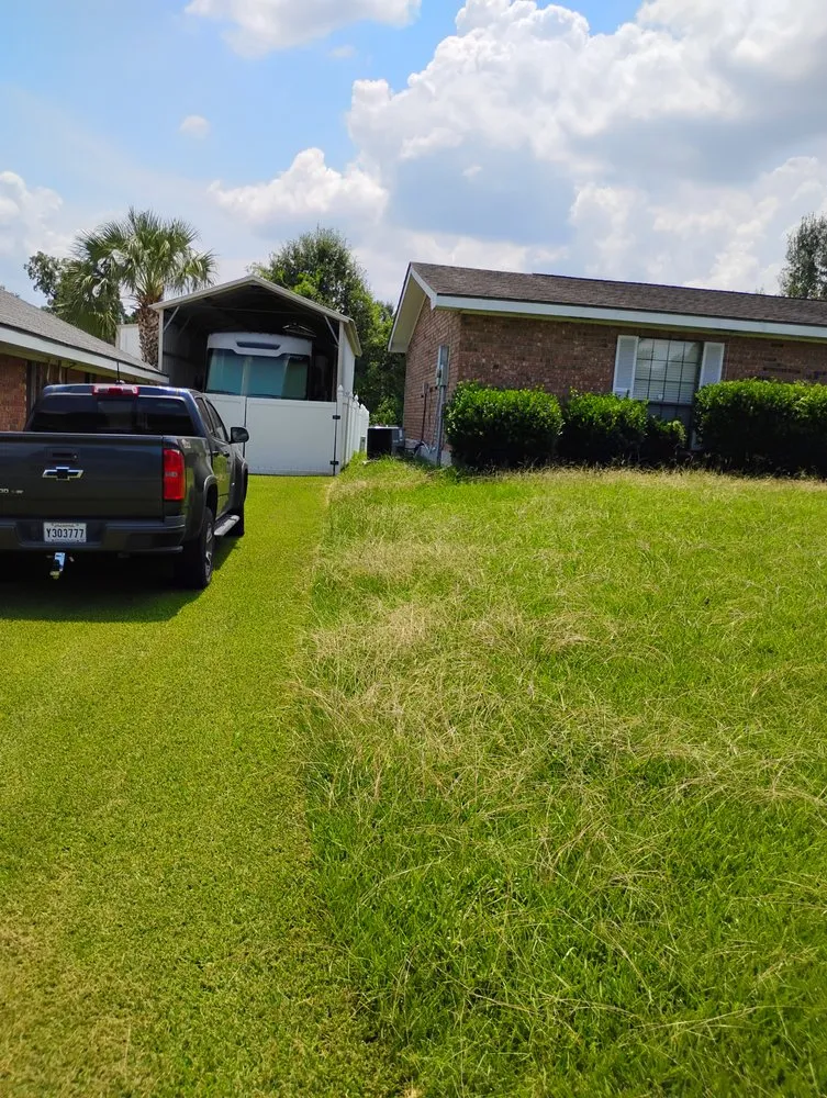 Custom landscaping services for beautiful yards in Saint Martinville, LA by Grass & Handy Maintenance