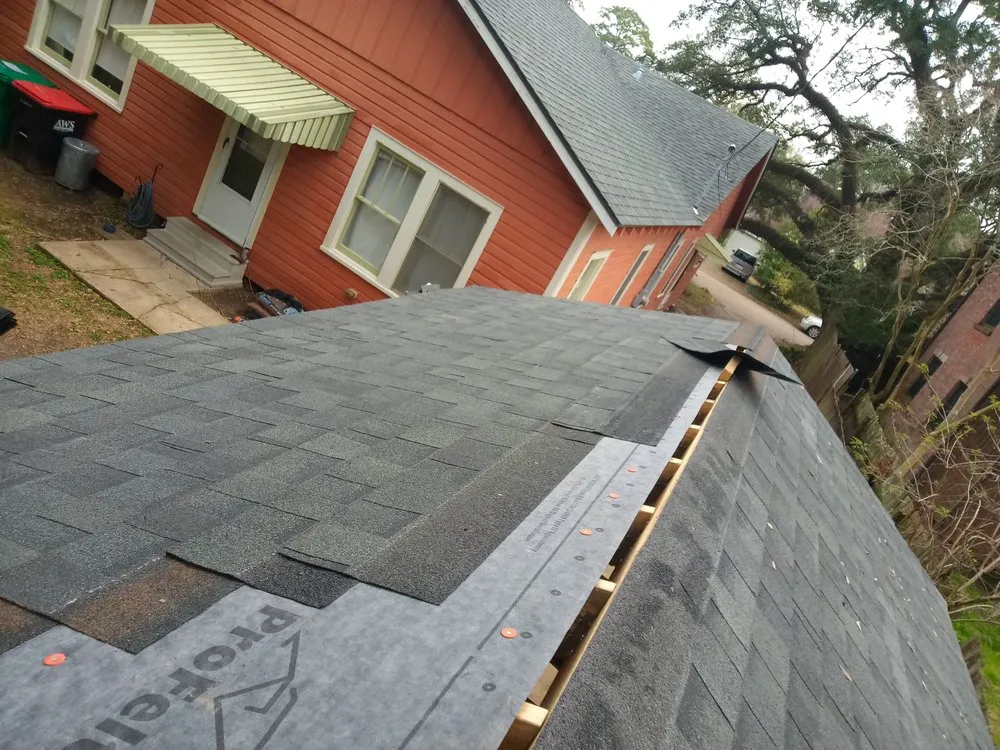 Expert lawn mowing service experts serving Saint Martinville, LA - Grass & Handy Maintenance