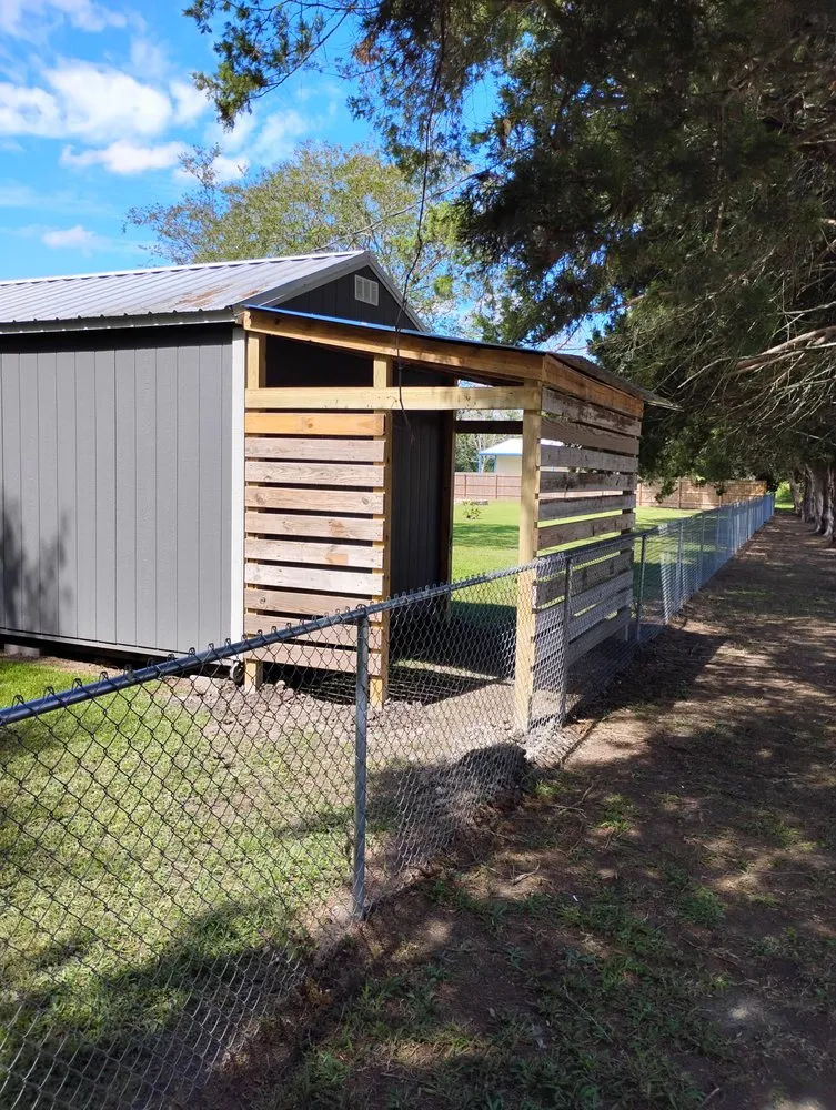 Expert landscape design in Saint Martinville, LA - Grass & Handy Maintenance