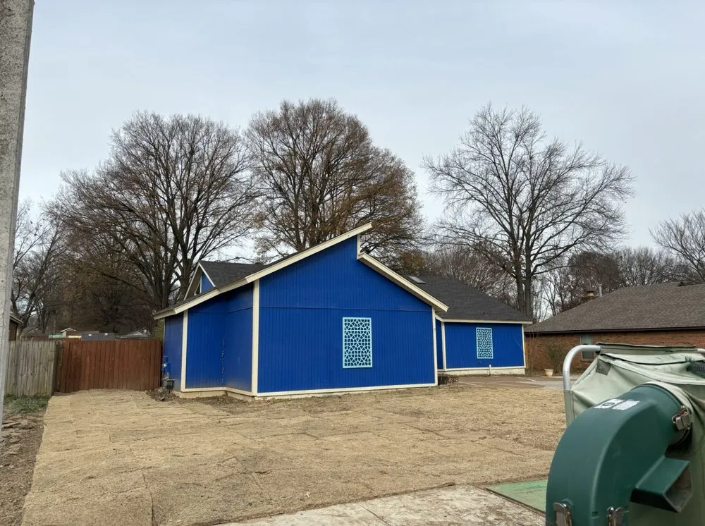 Custom residential landscaping in Arlington, TN - Grass and Garden