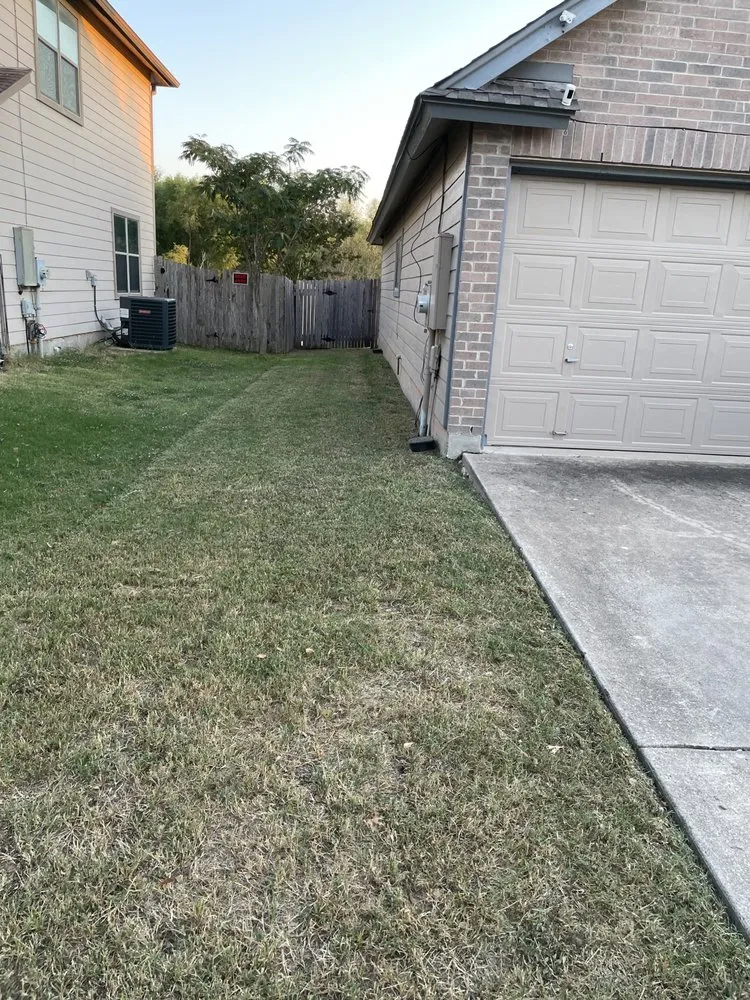 Top-rated landscape installation for homes in Round Rock, TX by Grass Angler’s