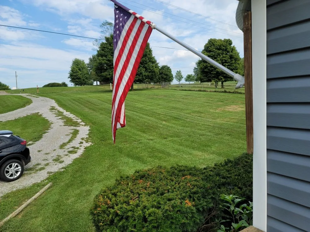 Top-rated landscape design in Berry, KY - Grass Backwards Mowing