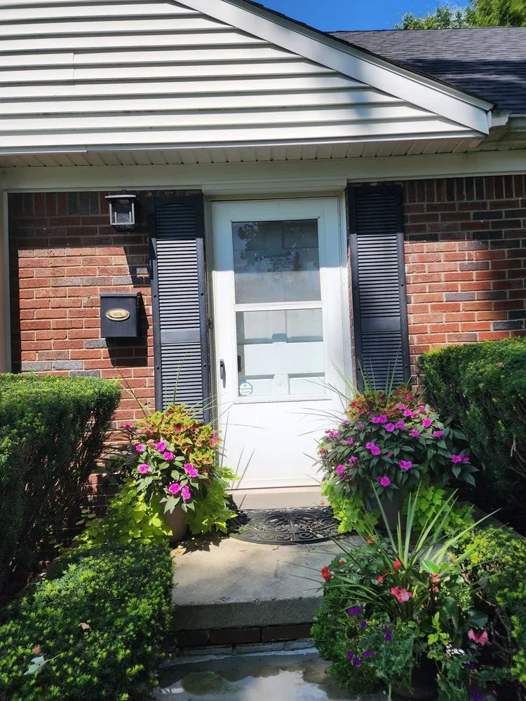 Trusted landscaping services experts serving Redford, MI - Grass Bandits