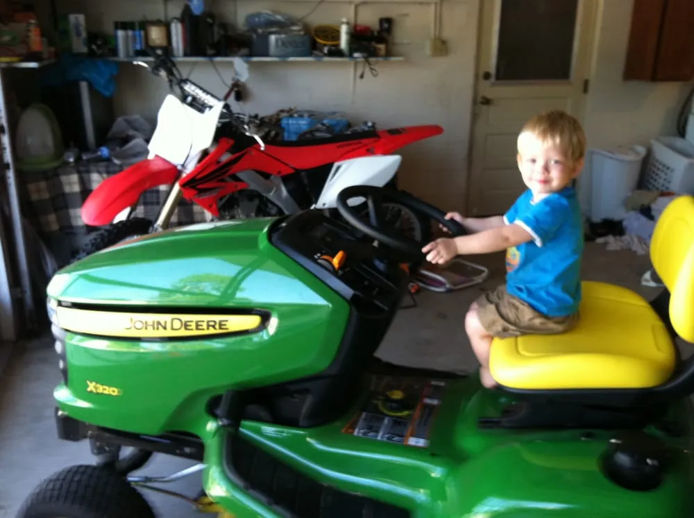 Affordable garden landscaping in Venice, FL - Grass Bandits