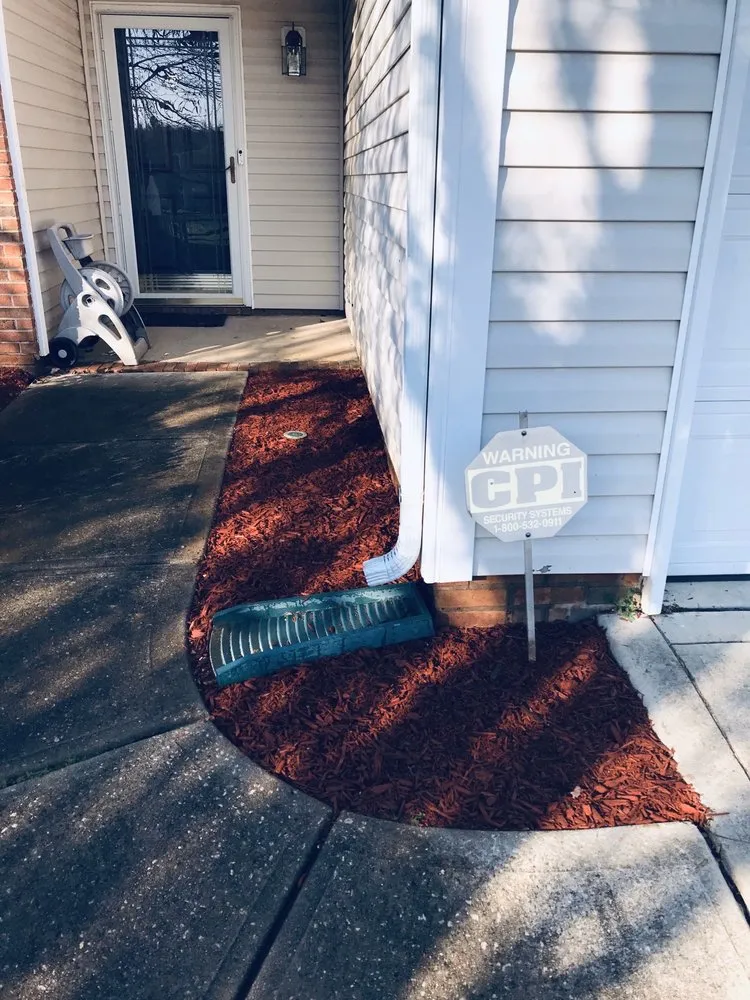 Trusted yard cleanup service experts serving Mcconnells, SC - Grass Barber