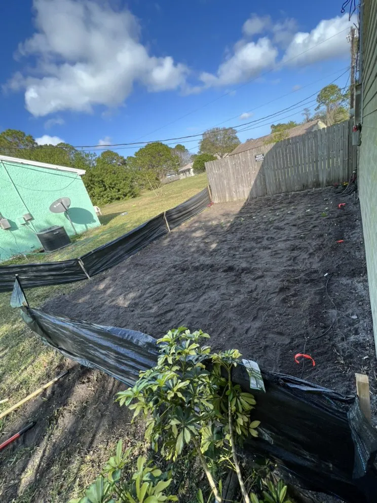 Custom residential landscaping in Grant Vlkria, FL - Grass Barbers Lawn Maint