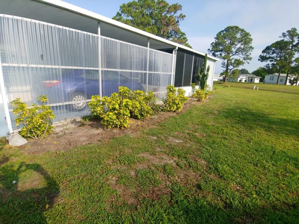 Top-rated lawn care service for beautiful yards across Grant Vlkria, FL - Grass Barbers Lawn Maint