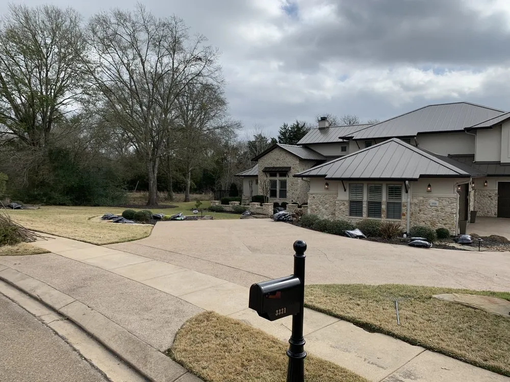 Top-rated landscape installation in Bryan, TX - Grass Choppers Plus