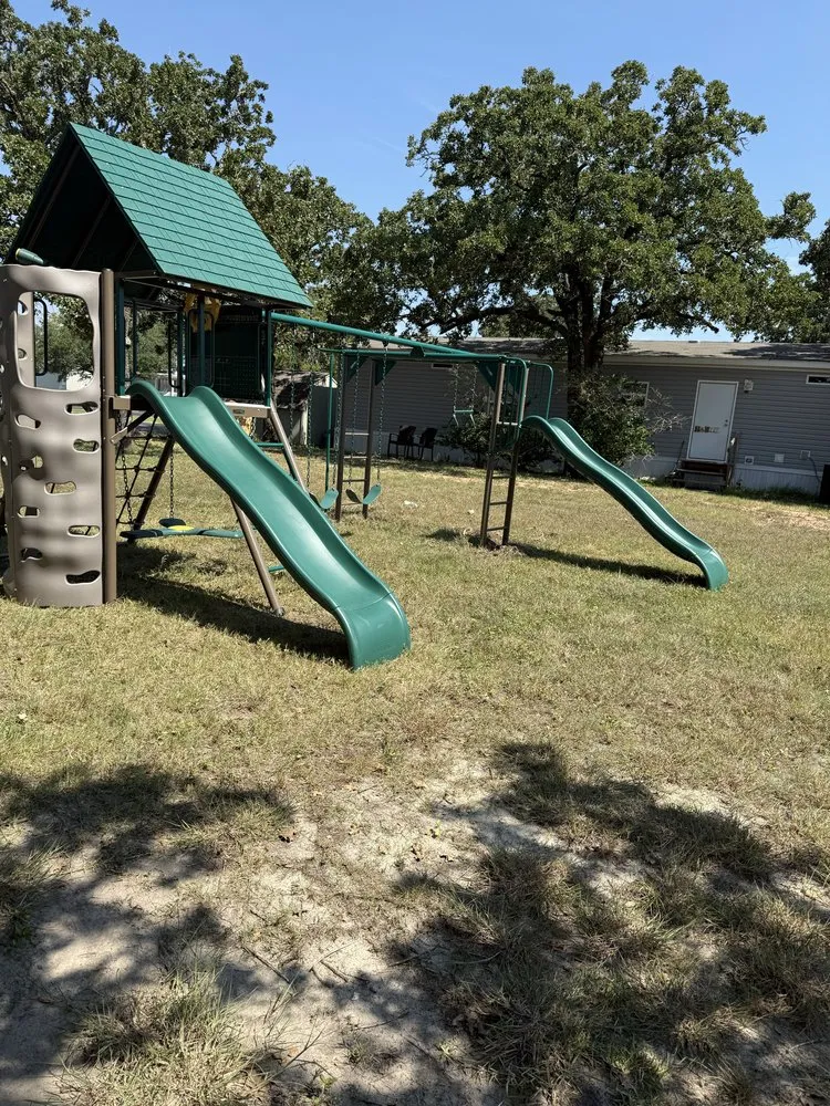 Trusted residential landscaping experts serving Bryan, TX - Grass Choppers Plus