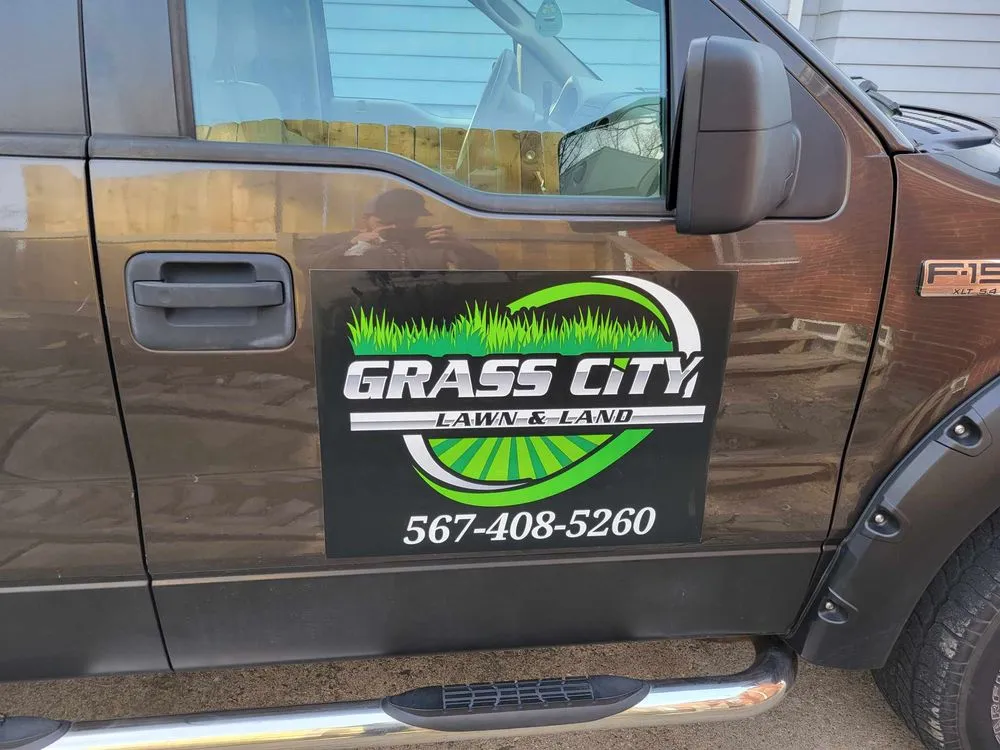 Local landscaping services in Rossford, OH - Grass City Lawn & Land