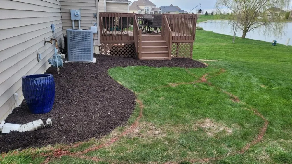 Local yard maintenance experts serving Fort Wayne, IN - Grass Crafters