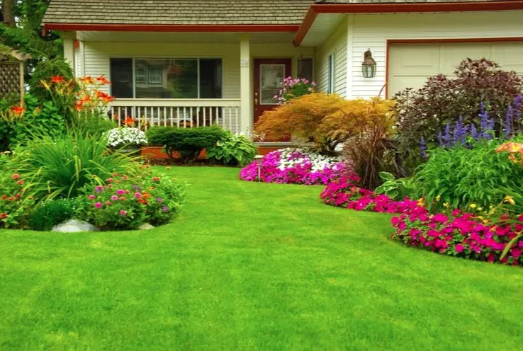 Professional landscaping services for residential properties across Beaumont, TX - Grass Cutters