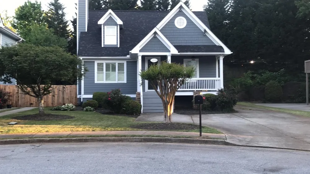 Professional lawn mowing service in Atlanta, GA - Grass Cutters Of Georgia