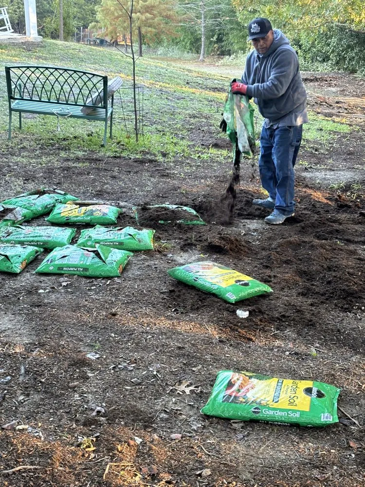 Expert yard cleanup service for residential properties in Seagoville, TX by Grass Dawgz