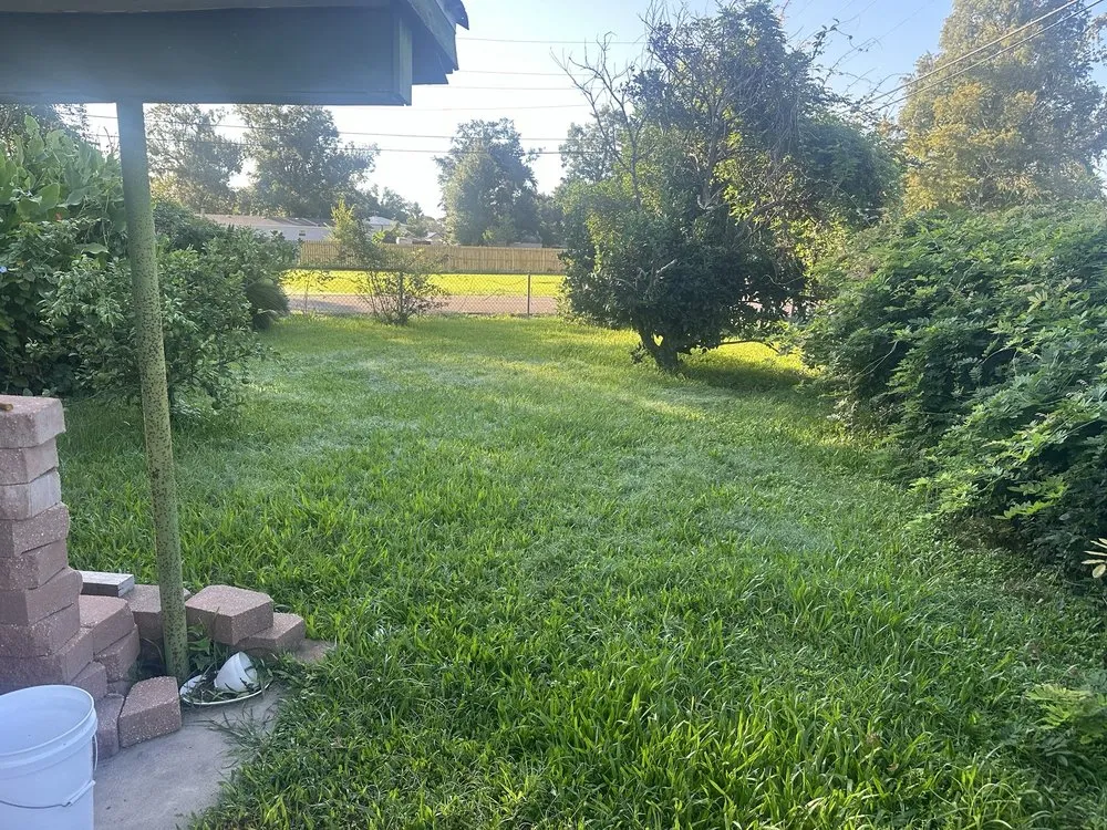 Professional landscaping services in Harahan, LA by Grass Dude