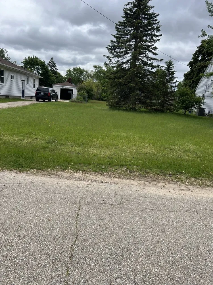 Trusted landscape design in Grand Rapids, MI - Grass Eaters