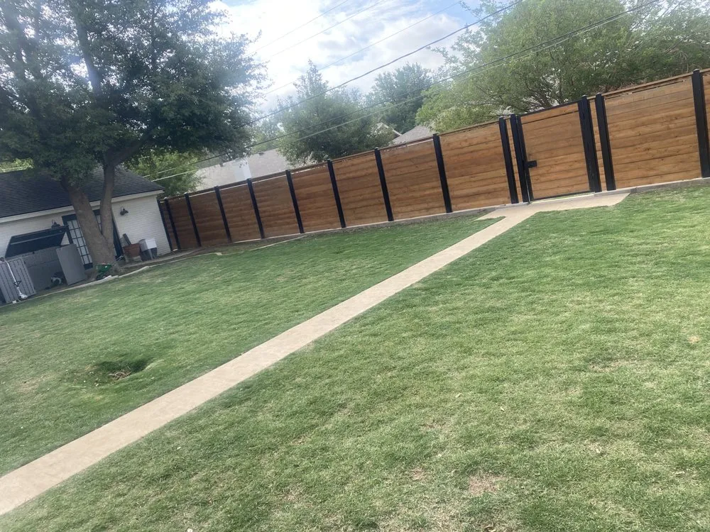 Professional landscaping services experts serving Midland, TX - Grass Fadez