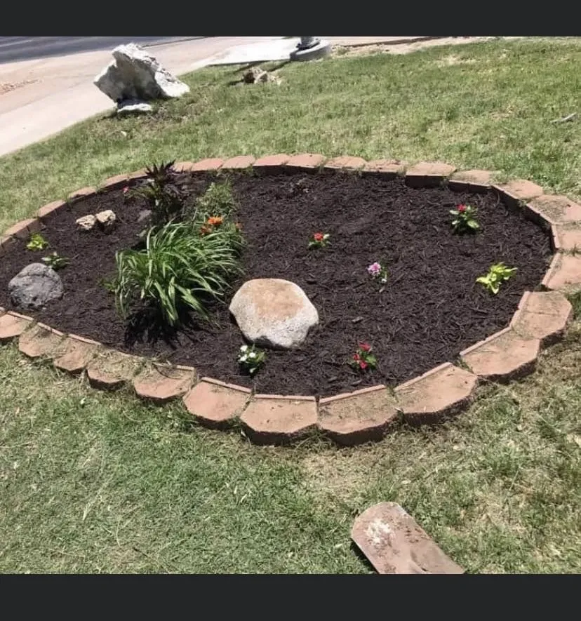 Expert landscape installation in Midland, TX - Grass Fadez