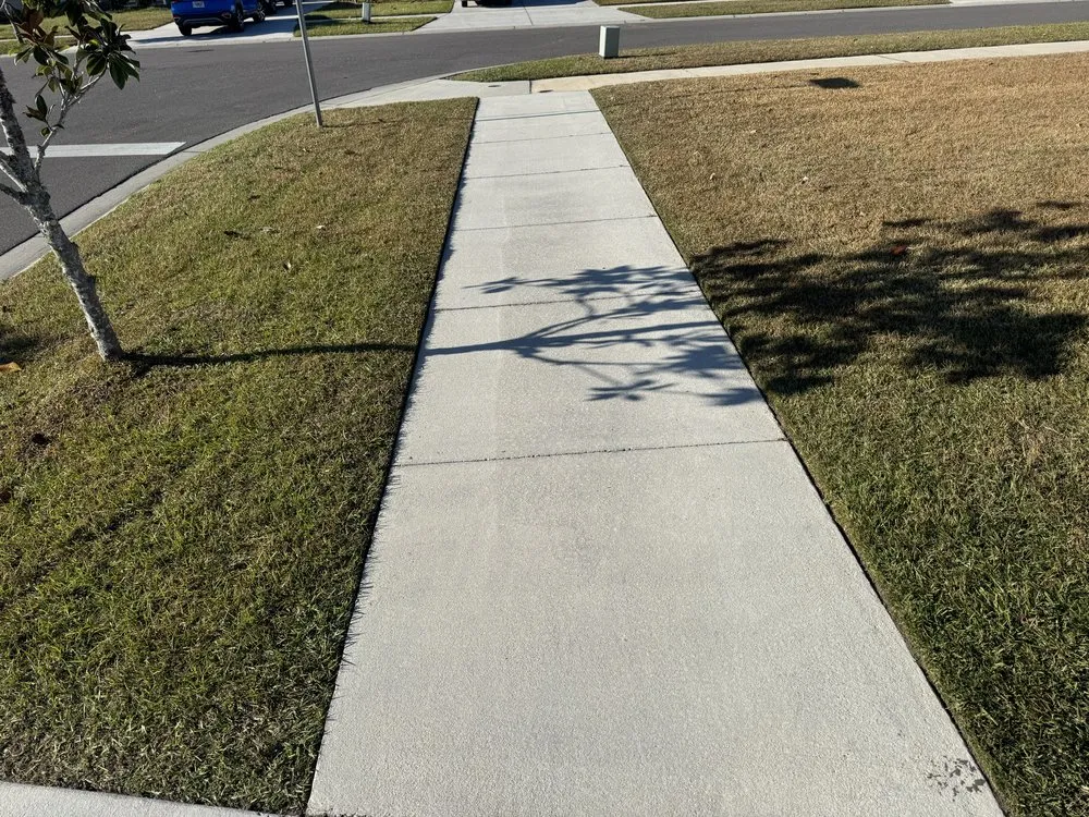 Local garden landscaping in Green Cove Springs, FL - Grass Gliders Lawn Care