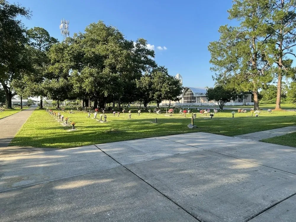 Local outdoor landscaping in Delcambre, LA - Grass Gobblers