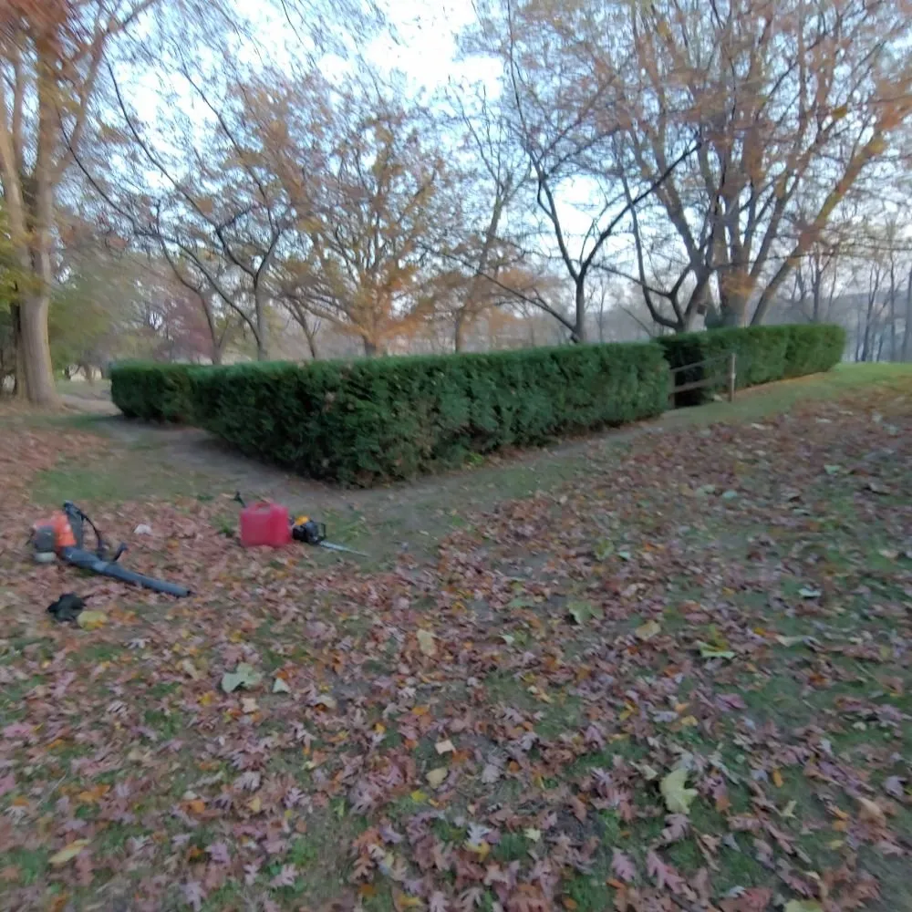 Top-rated landscape design experts serving Des Moines, IA - GRASS GRABBERS Lawn & Landscape