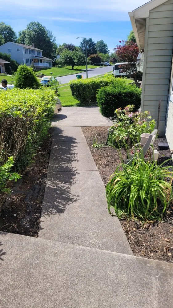 Affordable lawn mowing service in Camp Hill, PA - Grass Gurus