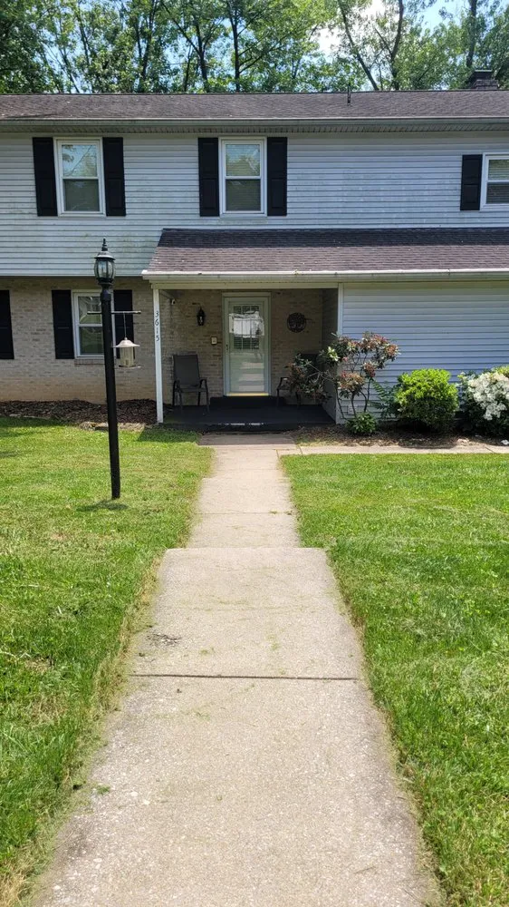 Local lawn care service in Camp Hill, PA - Grass Gurus